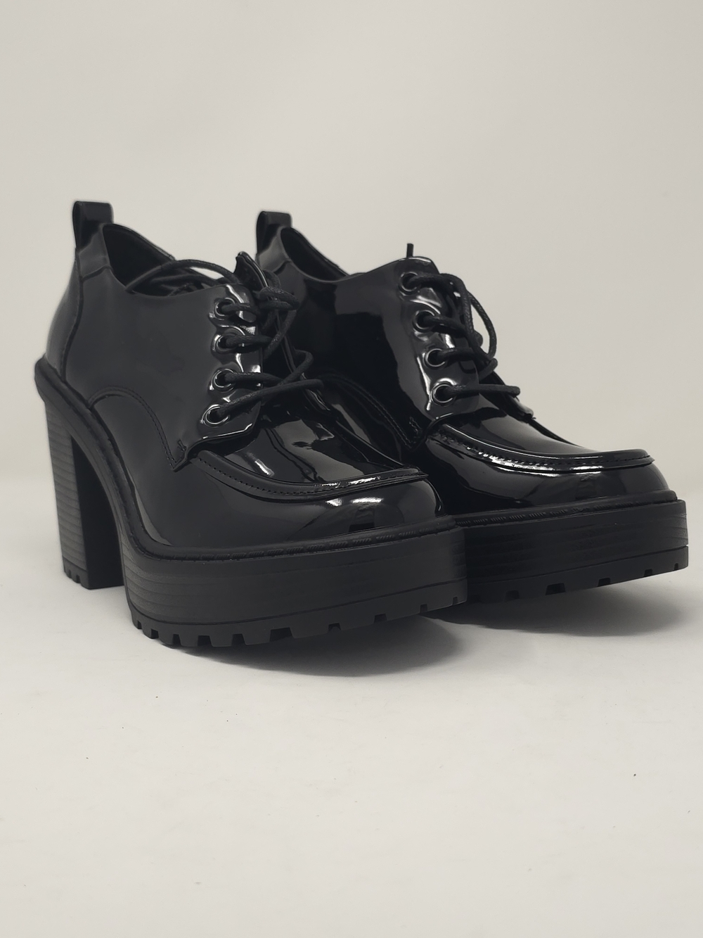 Black Patent Platform Oxford Heels Chunky Lug Sole Lace Up Trendy - Picture 2 of 10